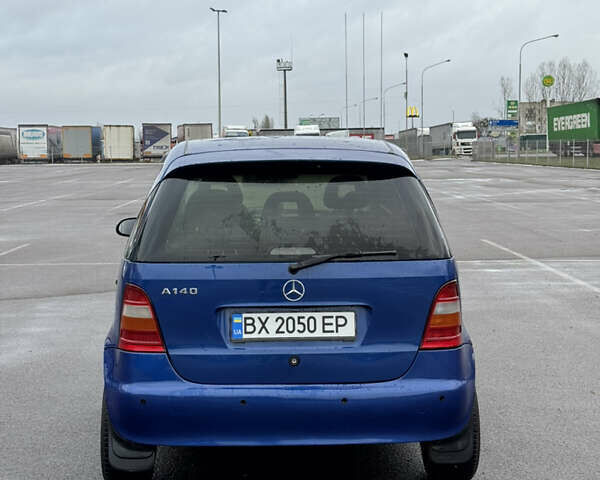 Синий Мерседес А класс, объемом двигателя 1.4 л и пробегом 237 тыс. км за 3900 $, фото 11 на Automoto.ua