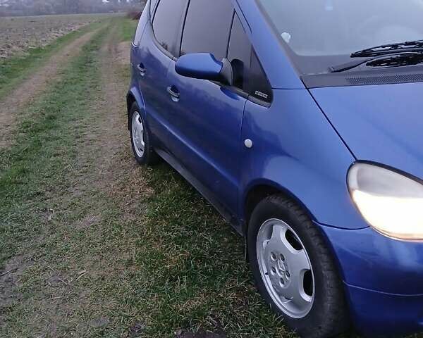 Синий Мерседес А класс, объемом двигателя 1.6 л и пробегом 184 тыс. км за 3700 $, фото 4 на Automoto.ua