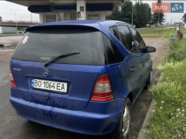 Синий Мерседес А класс, объемом двигателя 1.6 л и пробегом 370 тыс. км за 2650 $, фото 3 на Automoto.ua