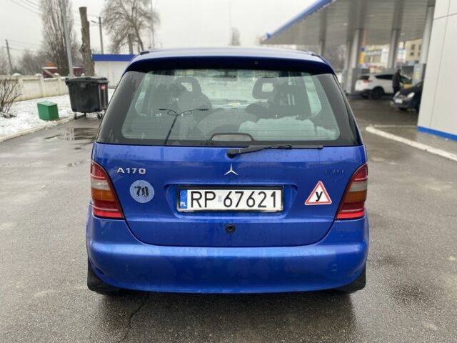 Синий Мерседес А класс, объемом двигателя 1.7 л и пробегом 220 тыс. км за 1750 $, фото 6 на Automoto.ua