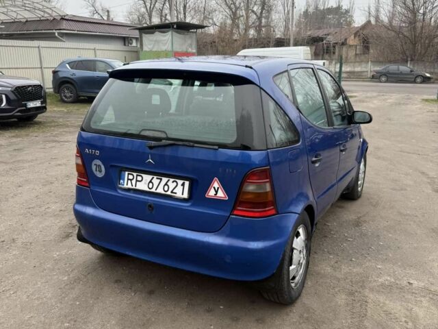 Синий Мерседес А класс, объемом двигателя 1.7 л и пробегом 10 тыс. км за 750 $, фото 7 на Automoto.ua