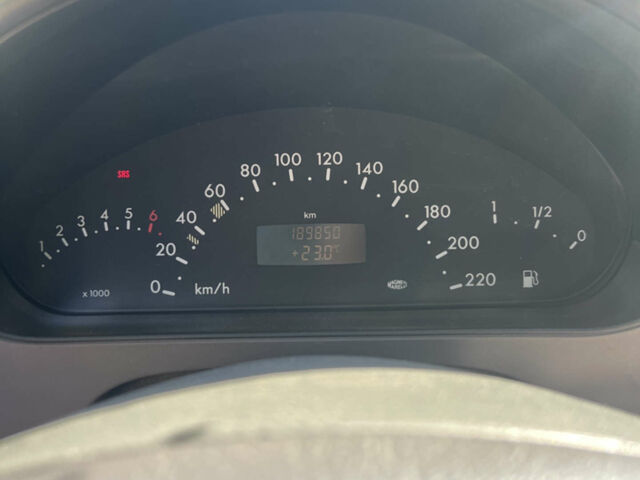 Синій Мерседес А клас, об'ємом двигуна 1.4 л та пробігом 190 тис. км за 3850 $, фото 14 на Automoto.ua