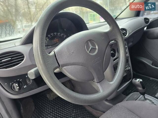 Синій Мерседес А клас, об'ємом двигуна 1.4 л та пробігом 260 тис. км за 2500 $, фото 16 на Automoto.ua