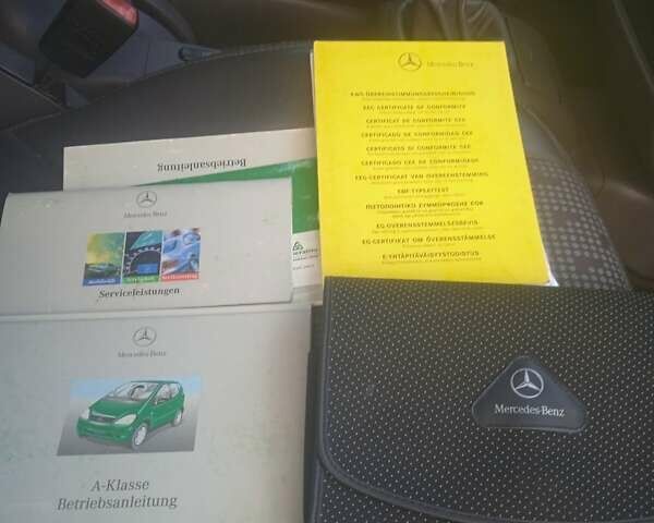 Синий Мерседес А класс, объемом двигателя 1.69 л и пробегом 200 тыс. км за 3300 $, фото 7 на Automoto.ua