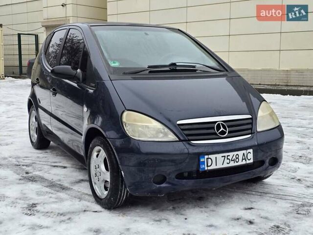 Синій Мерседес А клас, об'ємом двигуна 1.4 л та пробігом 260 тис. км за 2500 $, фото 5 на Automoto.ua