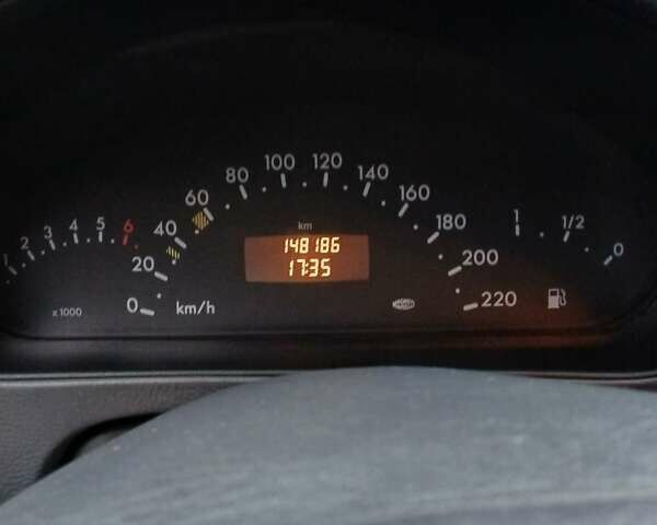 Синий Мерседес А класс, объемом двигателя 1.6 л и пробегом 184 тыс. км за 3700 $, фото 1 на Automoto.ua