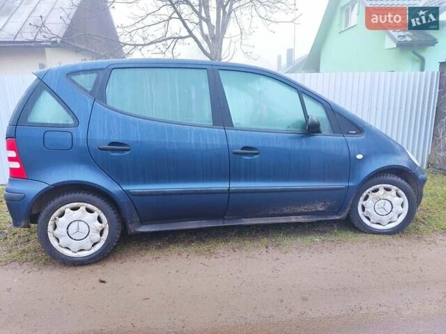 Синій Мерседес А клас, об'ємом двигуна 1.6 л та пробігом 200 тис. км за 4500 $, фото 1 на Automoto.ua