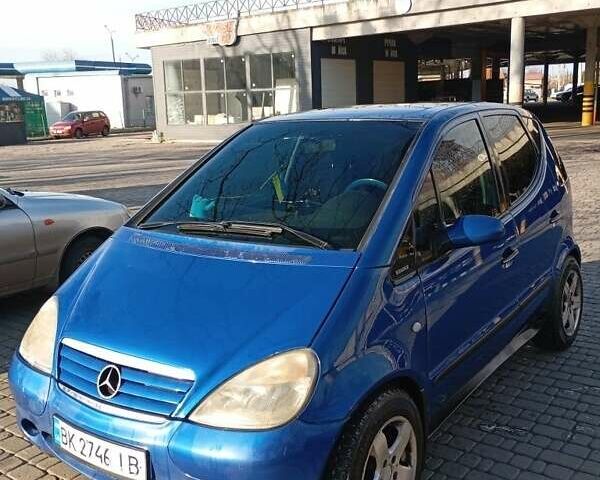 Синий Мерседес А класс, объемом двигателя 1.6 л и пробегом 268 тыс. км за 3200 $, фото 7 на Automoto.ua