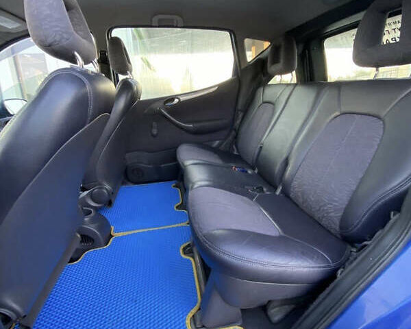 Синій Мерседес А клас, об'ємом двигуна 1.7 л та пробігом 344 тис. км за 1800 $, фото 4 на Automoto.ua