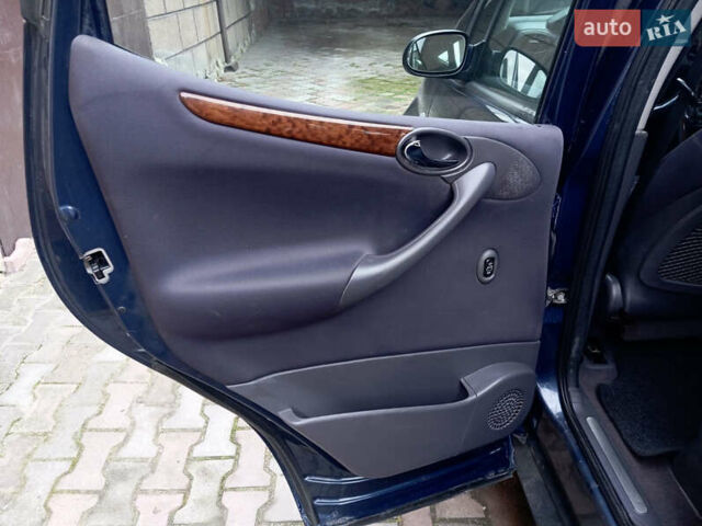 Синий Мерседес А класс, объемом двигателя 1.4 л и пробегом 235 тыс. км за 2950 $, фото 19 на Automoto.ua