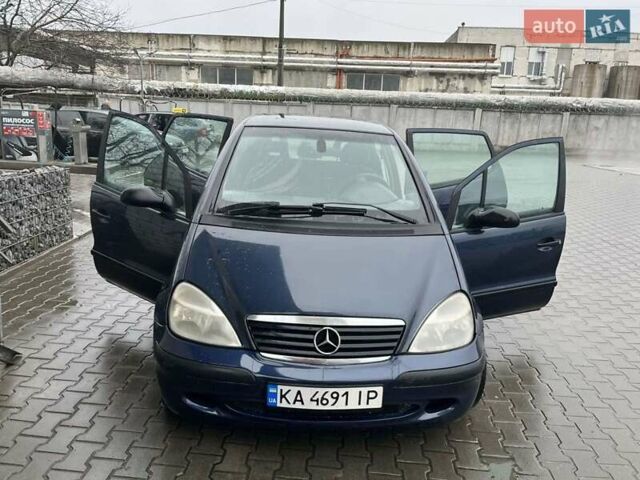 Синий Мерседес А класс, объемом двигателя 1.7 л и пробегом 300 тыс. км за 3600 $, фото 13 на Automoto.ua