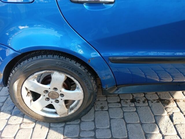 Синий Мерседес А класс, объемом двигателя 1.6 л и пробегом 268 тыс. км за 3200 $, фото 6 на Automoto.ua