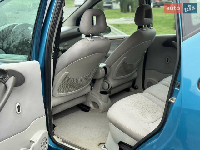 Синий Мерседес А класс, объемом двигателя 1.7 л и пробегом 355 тыс. км за 2999 $, фото 4 на Automoto.ua