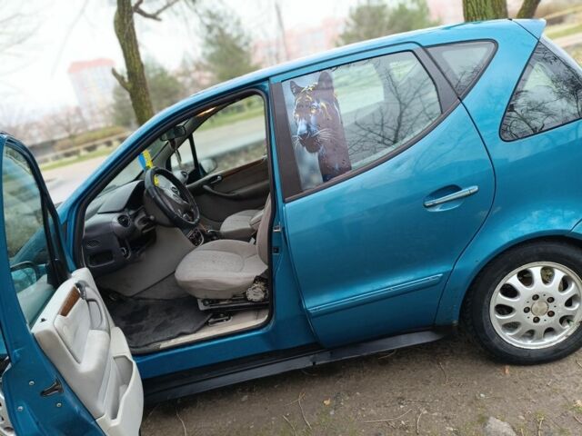 Синій Мерседес А клас, об'ємом двигуна 1.7 л та пробігом 3 тис. км за 2200 $, фото 1 на Automoto.ua