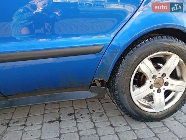 Синий Мерседес А класс, объемом двигателя 1.6 л и пробегом 268 тыс. км за 3200 $, фото 2 на Automoto.ua