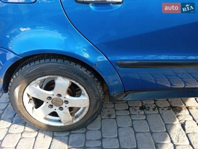 Синий Мерседес А класс, объемом двигателя 1.6 л и пробегом 268 тыс. км за 3200 $, фото 5 на Automoto.ua