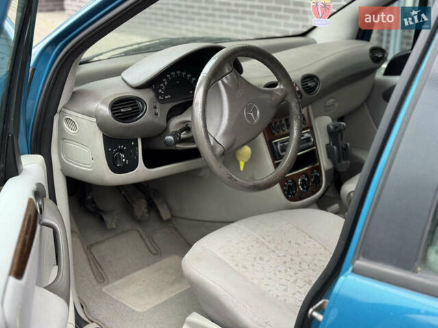 Синій Мерседес А клас, об'ємом двигуна 1.7 л та пробігом 355 тис. км за 2950 $, фото 5 на Automoto.ua