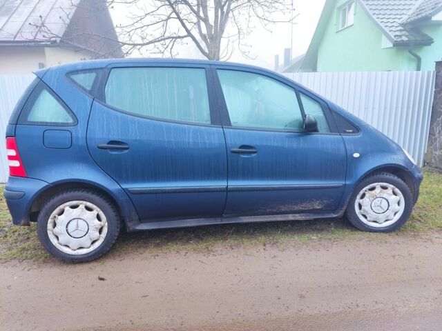 Синій Мерседес А клас, об'ємом двигуна 1.6 л та пробігом 200 тис. км за 4500 $, фото 2 на Automoto.ua