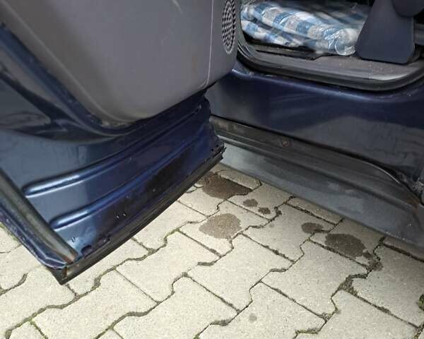 Синій Мерседес А клас, об'ємом двигуна 1.69 л та пробігом 330 тис. км за 3600 $, фото 7 на Automoto.ua