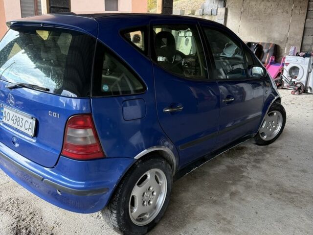 Синий Мерседес А класс, объемом двигателя 1.7 л и пробегом 280 тыс. км за 2800 $, фото 5 на Automoto.ua