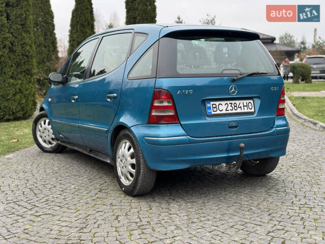 Синий Мерседес А класс, объемом двигателя 1.7 л и пробегом 355 тыс. км за 2999 $, фото 3 на Automoto.ua