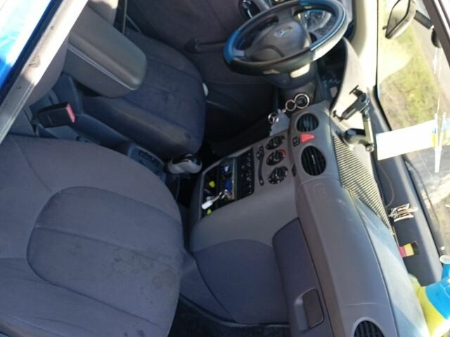 Синий Мерседес А класс, объемом двигателя 1.6 л и пробегом 268 тыс. км за 3200 $, фото 7 на Automoto.ua