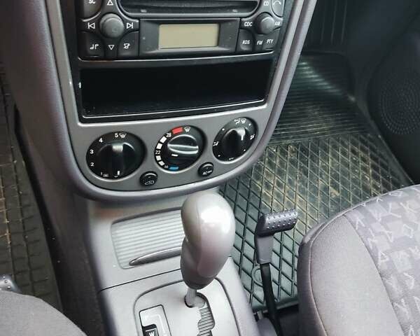 Синій Мерседес А клас, об'ємом двигуна 1.6 л та пробігом 200 тис. км за 4500 $, фото 7 на Automoto.ua