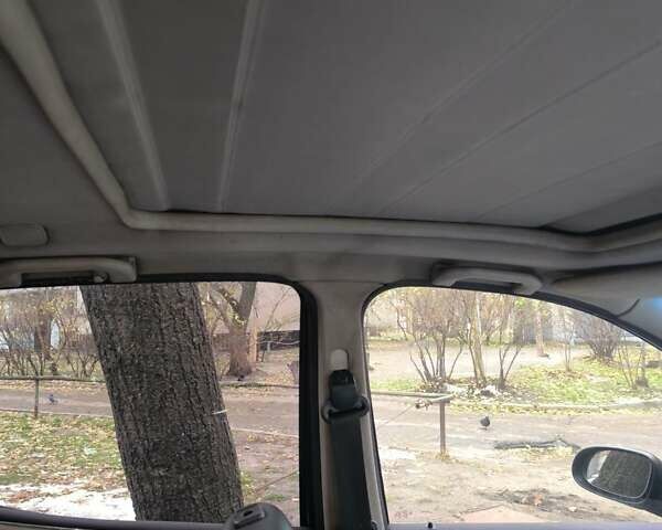 Синий Мерседес А класс, объемом двигателя 1.69 л и пробегом 330 тыс. км за 2700 $, фото 9 на Automoto.ua