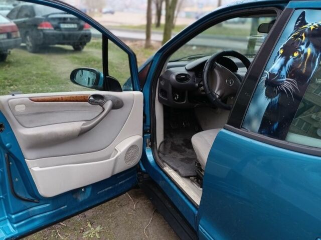 Синий Мерседес А класс, объемом двигателя 1.7 л и пробегом 3 тыс. км за 1650 $, фото 10 на Automoto.ua