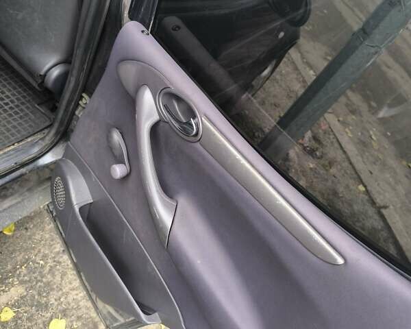 Синий Мерседес А класс, объемом двигателя 1.69 л и пробегом 330 тыс. км за 2700 $, фото 7 на Automoto.ua