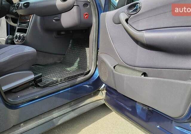 Синій Мерседес А клас, об'ємом двигуна 1.7 л та пробігом 228 тис. км за 4100 $, фото 16 на Automoto.ua
