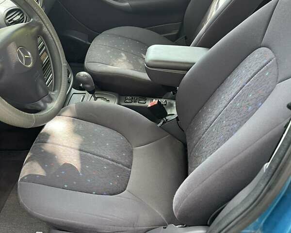 Синий Мерседес А класс, объемом двигателя 1.6 л и пробегом 246 тыс. км за 4300 $, фото 5 на Automoto.ua