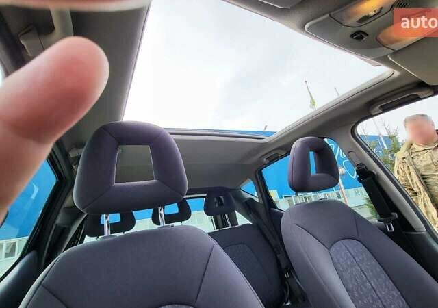 Синій Мерседес А клас, об'ємом двигуна 1.7 л та пробігом 228 тис. км за 4100 $, фото 25 на Automoto.ua