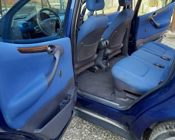 Синій Мерседес А клас, об'ємом двигуна 0 л та пробігом 296 тис. км за 4000 $, фото 9 на Automoto.ua