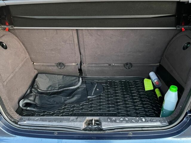 Синий Мерседес А класс, объемом двигателя 1.7 л и пробегом 267 тыс. км за 3700 $, фото 19 на Automoto.ua