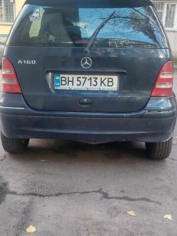 Синій Мерседес А клас, об'ємом двигуна 1.6 л та пробігом 240 тис. км за 3700 $, фото 1 на Automoto.ua