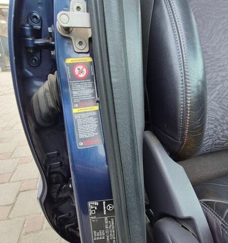 Синій Мерседес А клас, об'ємом двигуна 1.9 л та пробігом 251 тис. км за 3999 $, фото 34 на Automoto.ua