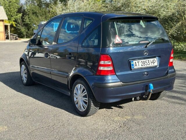 Мерседес А клас 2003 у Тлумаче на Automoto.ua Синій Мерседес А клас, об'ємом двигуна 1.4 л та пробігом 155 тис. км за 3800 $, фото 7 на Automoto.ua
