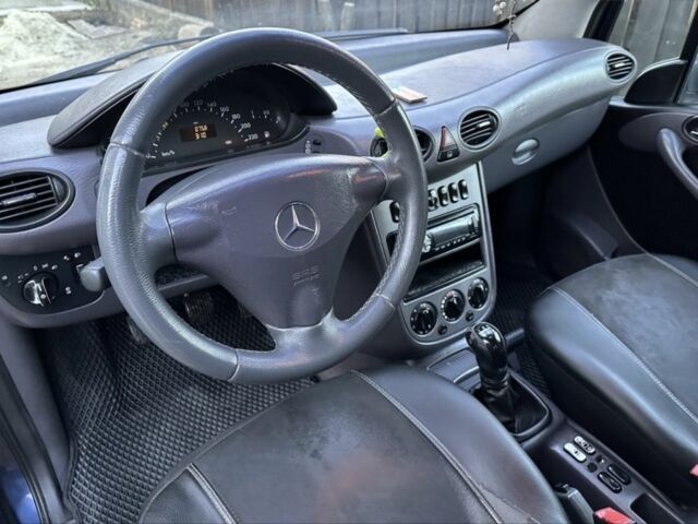 Синій Мерседес А клас, об'ємом двигуна 1.69 л та пробігом 351 тис. км за 3000 $, фото 6 на Automoto.ua