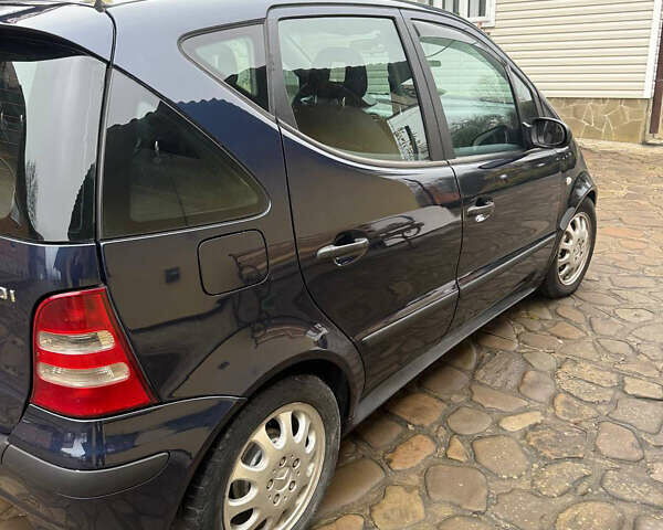 Синій Мерседес А клас, об'ємом двигуна 1.69 л та пробігом 373 тис. км за 3350 $, фото 7 на Automoto.ua