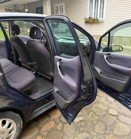 Синий Мерседес А класс, объемом двигателя 1.69 л и пробегом 373 тыс. км за 3300 $, фото 21 на Automoto.ua