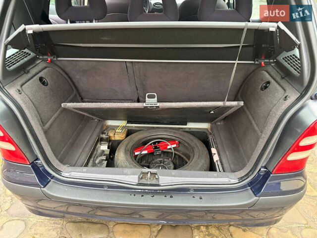 Синій Мерседес А клас, об'ємом двигуна 1.69 л та пробігом 373 тис. км за 3350 $, фото 25 на Automoto.ua