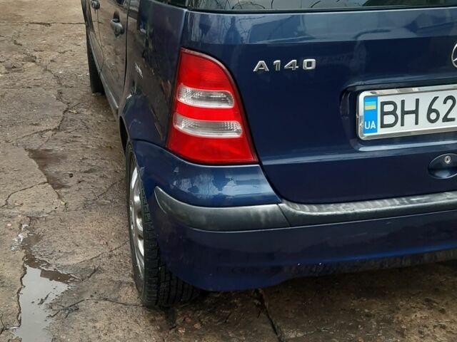 Синій Мерседес А клас, об'ємом двигуна 1.4 л та пробігом 120 тис. км за 3000 $, фото 1 на Automoto.ua