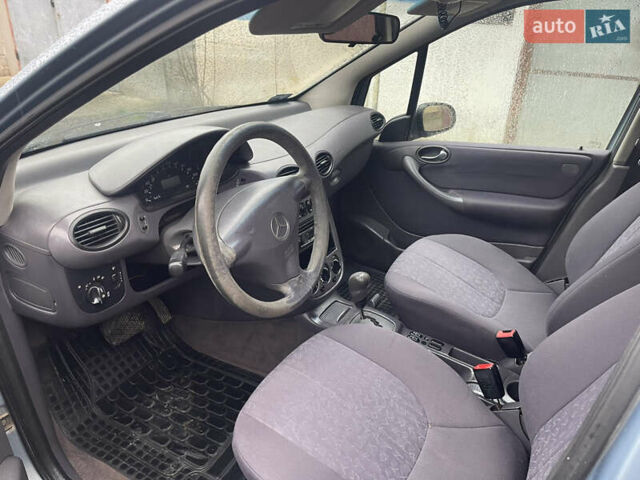 Синий Мерседес А класс, объемом двигателя 1.69 л и пробегом 360 тыс. км за 2450 $, фото 13 на Automoto.ua