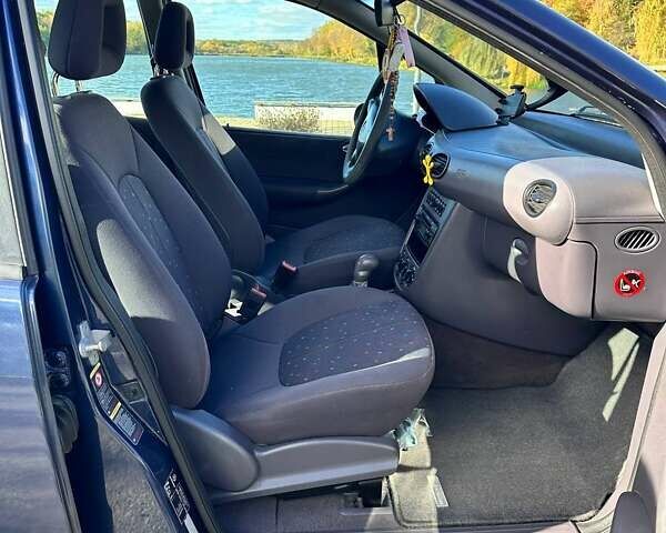 Синий Мерседес А класс, объемом двигателя 1.4 л и пробегом 156 тыс. км за 3600 $, фото 7 на Automoto.ua