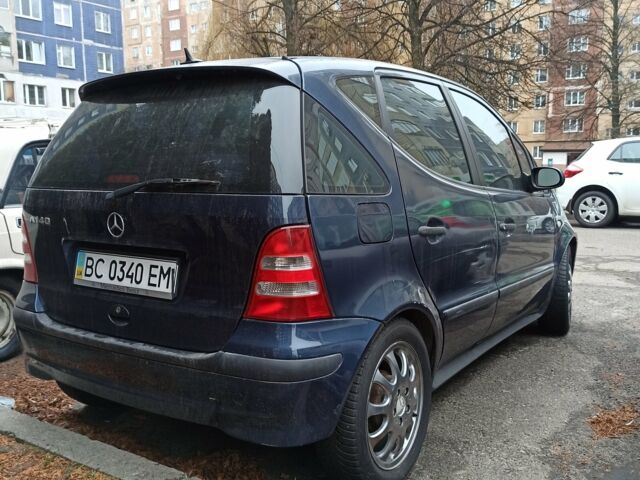 Синій Мерседес А клас, об'ємом двигуна 14 л та пробігом 200 тис. км за 3300 $, фото 4 на Automoto.ua