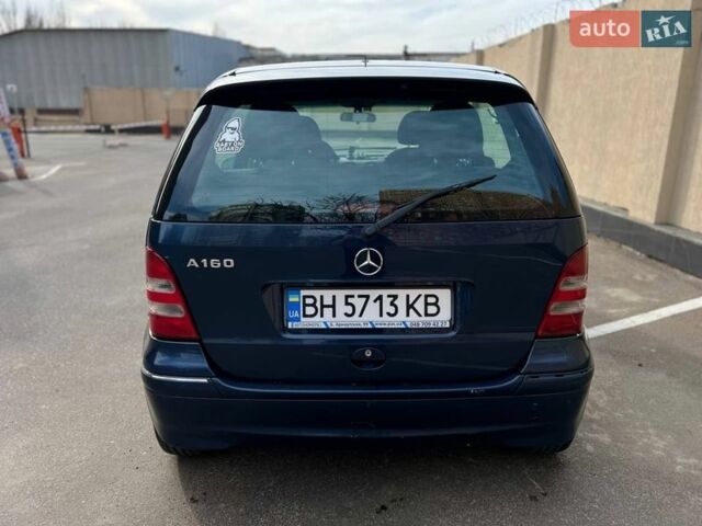 Синий Мерседес А класс, объемом двигателя 1.6 л и пробегом 240 тыс. км за 3700 $, фото 3 на Automoto.ua