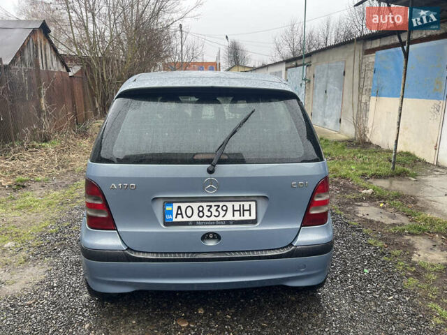 Синий Мерседес А класс, объемом двигателя 1.69 л и пробегом 360 тыс. км за 2450 $, фото 4 на Automoto.ua