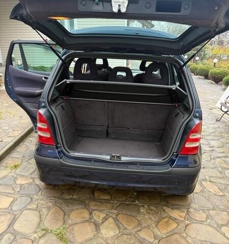 Синий Мерседес А класс, объемом двигателя 1.69 л и пробегом 373 тыс. км за 3300 $, фото 20 на Automoto.ua