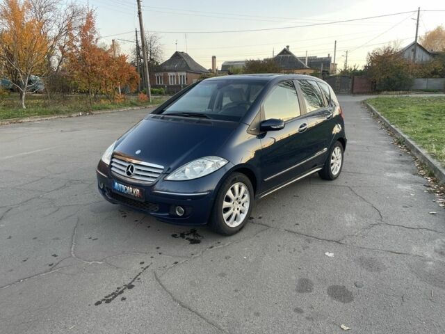 Синий Мерседес А класс, объемом двигателя 2 л и пробегом 150 тыс. км за 4000 $, фото 19 на Automoto.ua